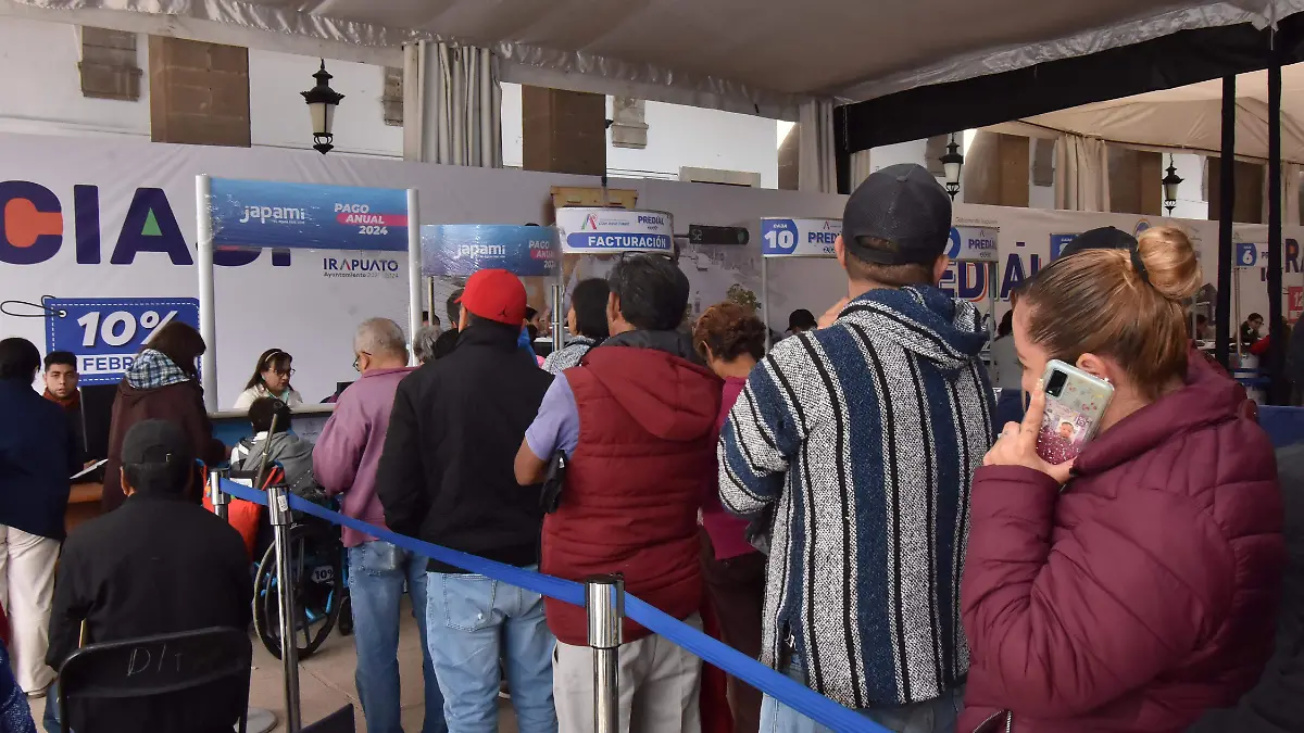 JAPAMI PAGO ANUALIDAD.- RICARDO SANCHEZ.- EL SOL DE IRAPUATO (2)